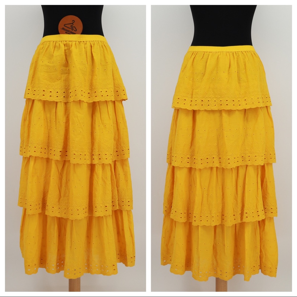 HOUSE OF HARLOW 1960 TIERED SKIRT